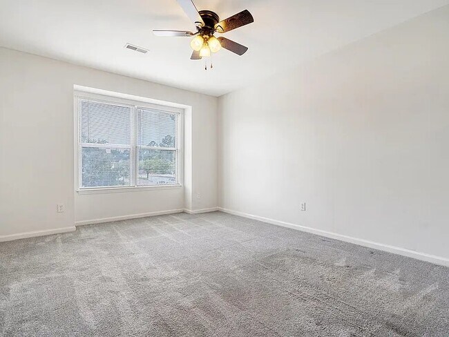 4062 Cedars Pkwy