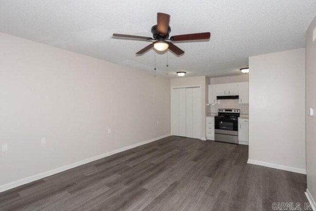 Photo - 1100 Brookside Dr Unit 41