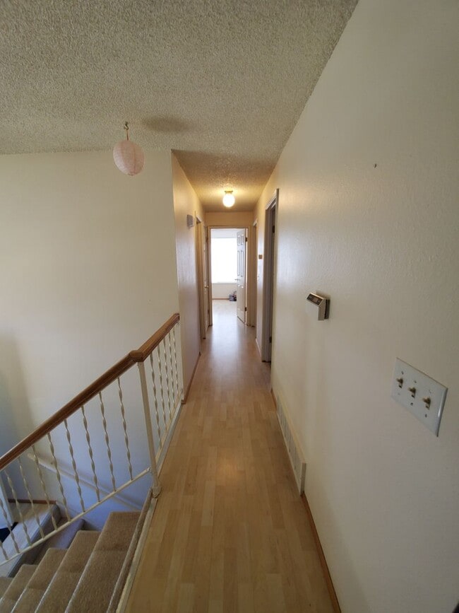 Photo - 3 Bed, 1.75 bath Home in Port Orchard