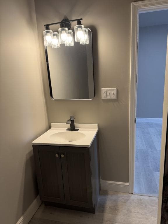 Photo - 3964-74 Washington St