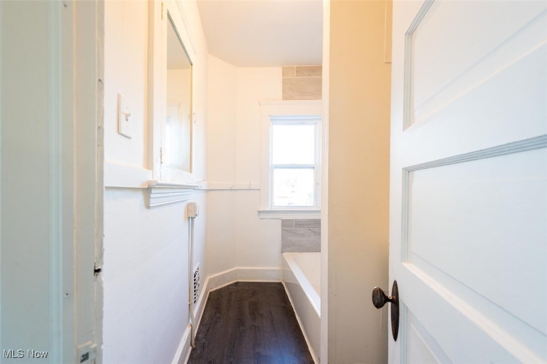 Photo - 3300 W 98th St