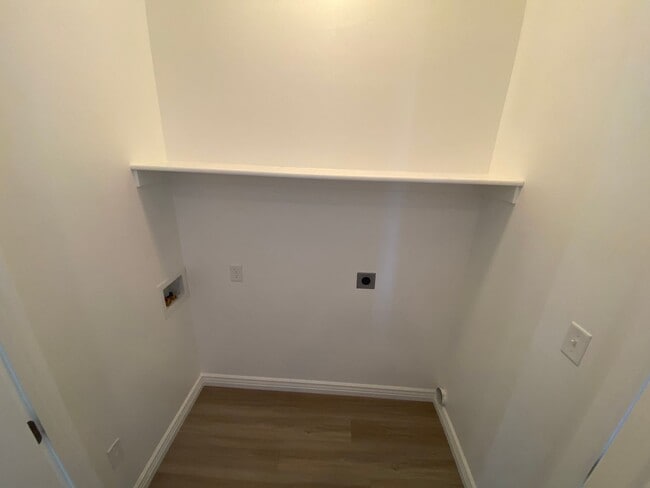 Photo - Fabulous Salem Townhome!!