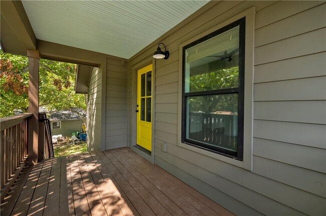 Photo - 7505 Grover Ave