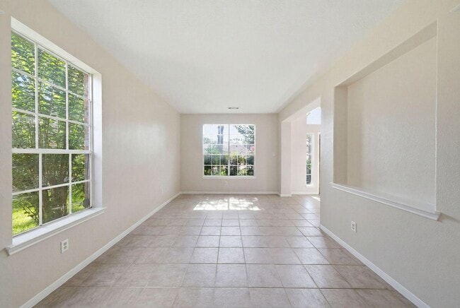 14715 Plains River Dr
