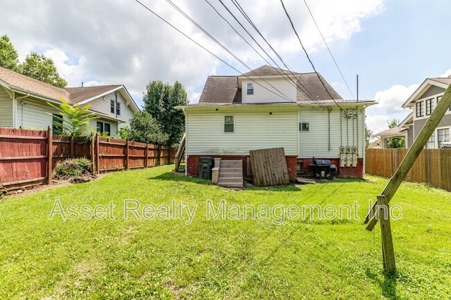 Photo - 3043 E 5th Ave
