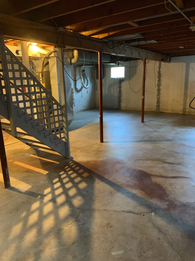 Photo - 3025 Elaine Dr NW