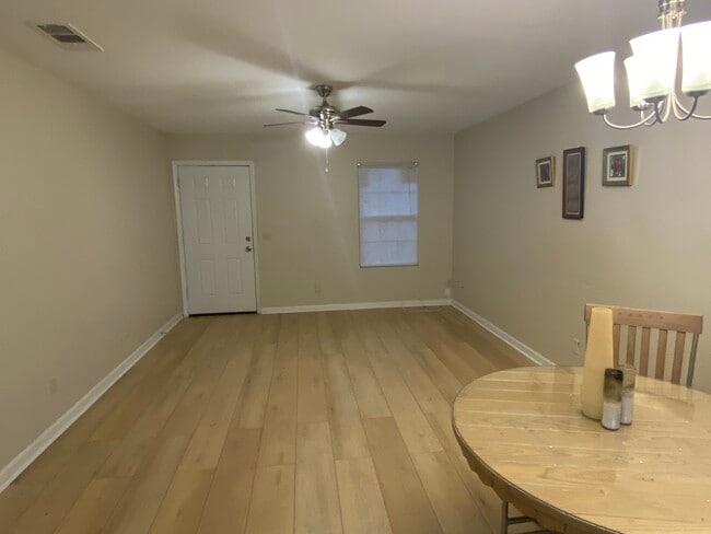 Photo - 732 Redwood Ave