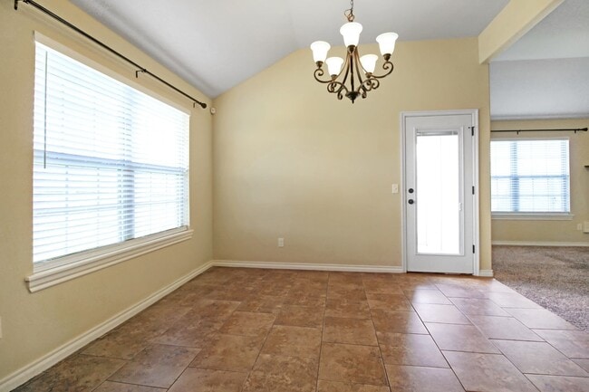Photo - Beautiful 3 Bed 2 Bath in The Grove