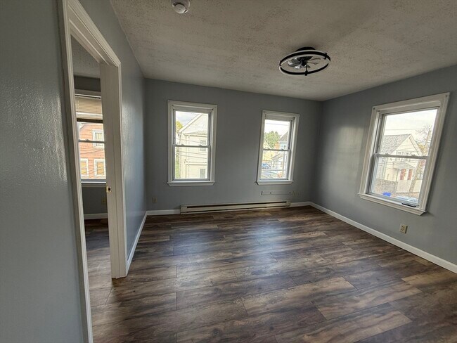 Photo - 18 Meadow St Unit 2