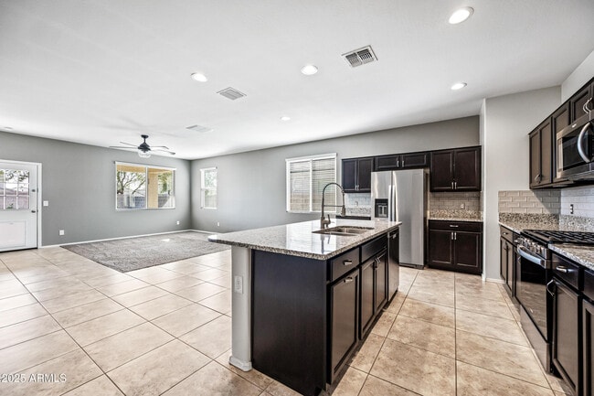 Photo - 31027 W Mulberry Dr
