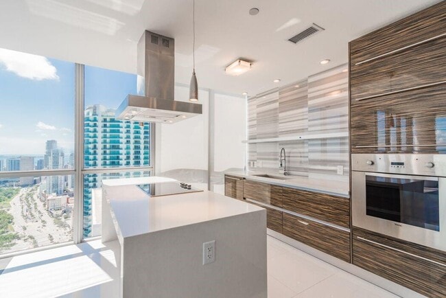 Photo - 1100 Biscayne Blvd Unit 5401
