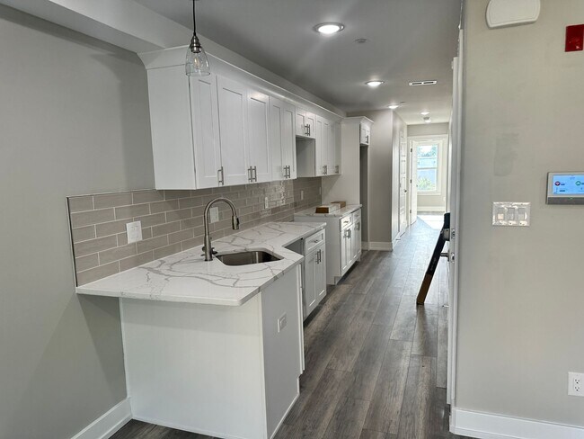 Photo - 2240 N 2nd St Unidad 3