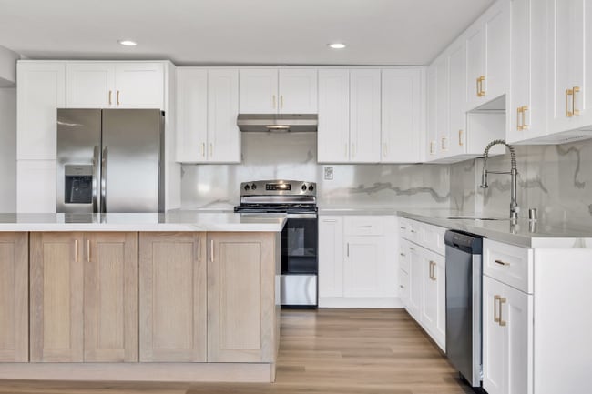 Photo - 3424 Andover St