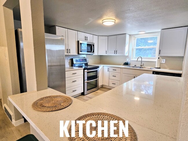 Photo - 9210 Meade St