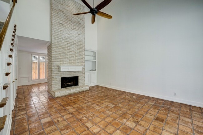 Photo - 2313 Nantucket Dr