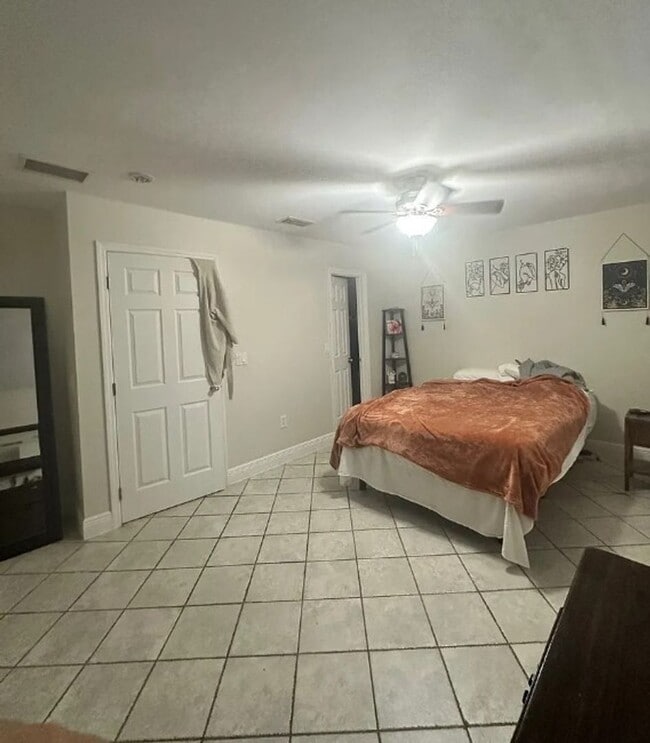 Photo - 4424 SW 8th Pl