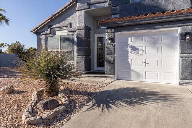Photo - 1596 Bozeman Dr