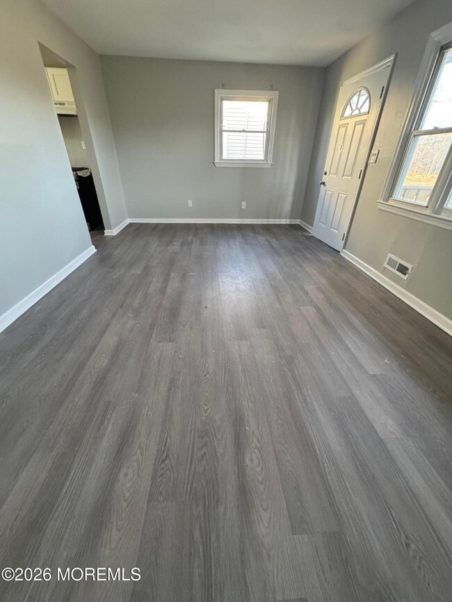 Photo - 40 Liberty St