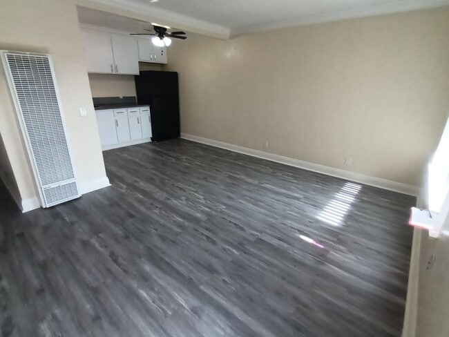 Photo - 2501 Edison Ave Unit 2501-15