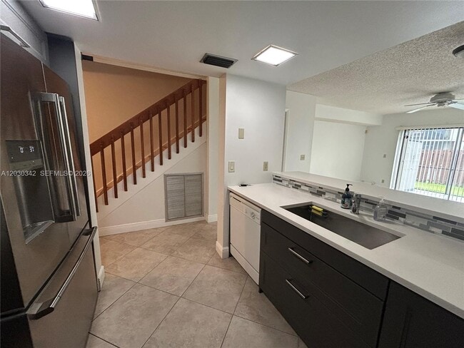 Photo - 4401 SW 70th Ter