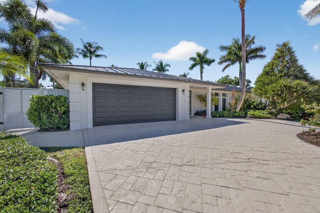Photo - 15 River Dr