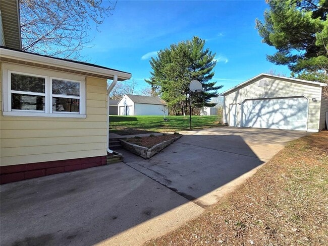 Photo - 816 Starr Ave