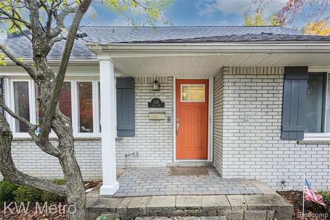 Photo - 1316 Lyons Ave