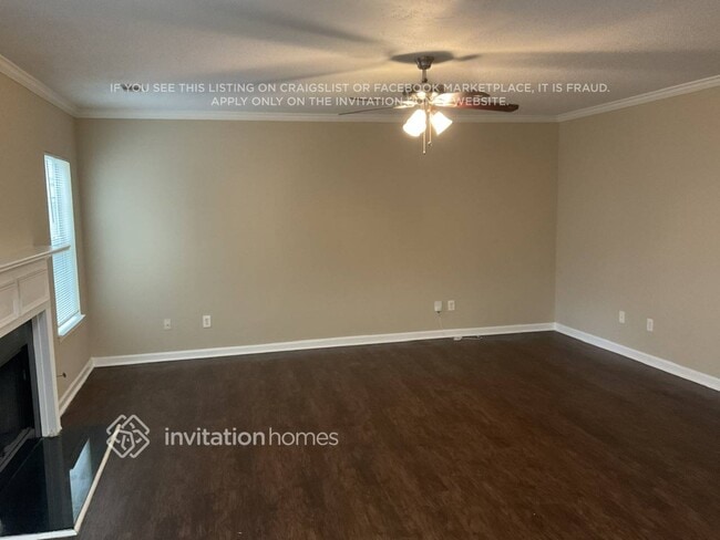 Photo - 6942 Foxmoor Way