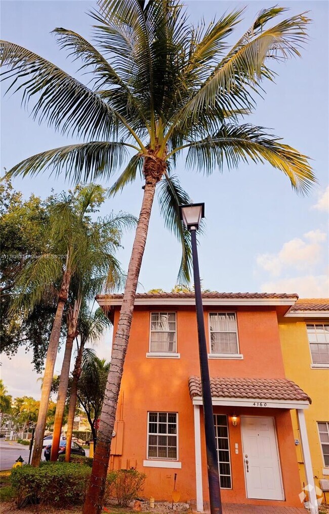 Building Photo - 4160 NW 67th Terrace Rental