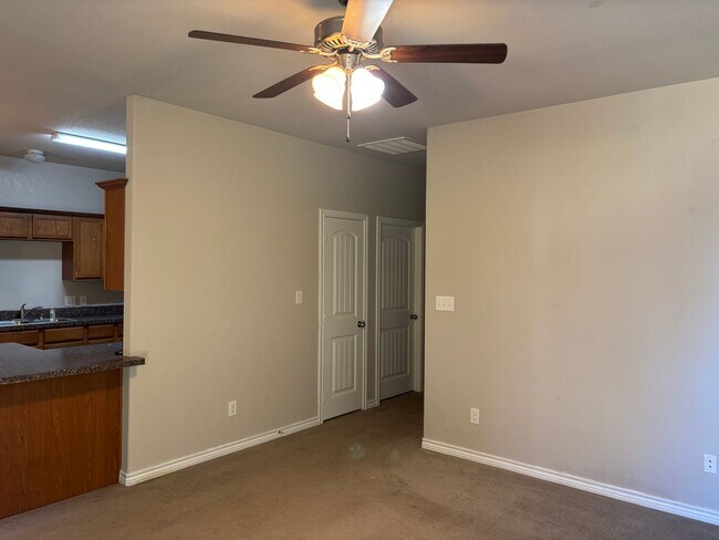 Photo - 3/2/1 on Quiet Street Near a Park!