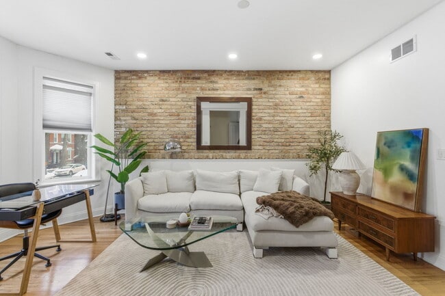 Photo - 2228 N Seeley Ave Unit 2228 N Seeley Ave 2