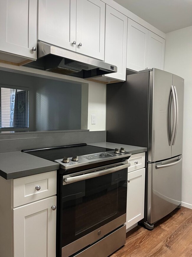 Photo - COZY LOWER 1 BEDROOM 1 BATH