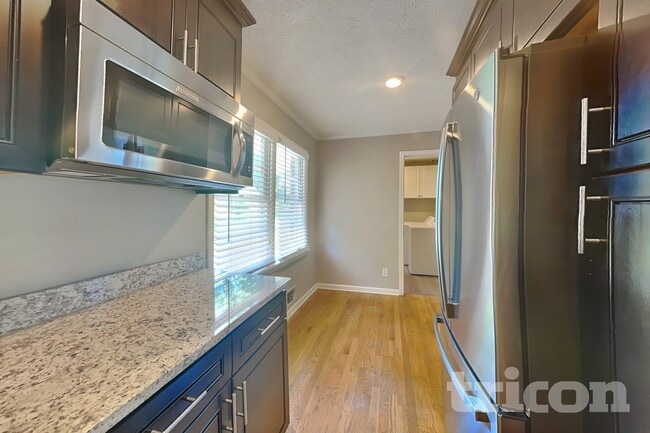 Photo - 2054 North Rd SW