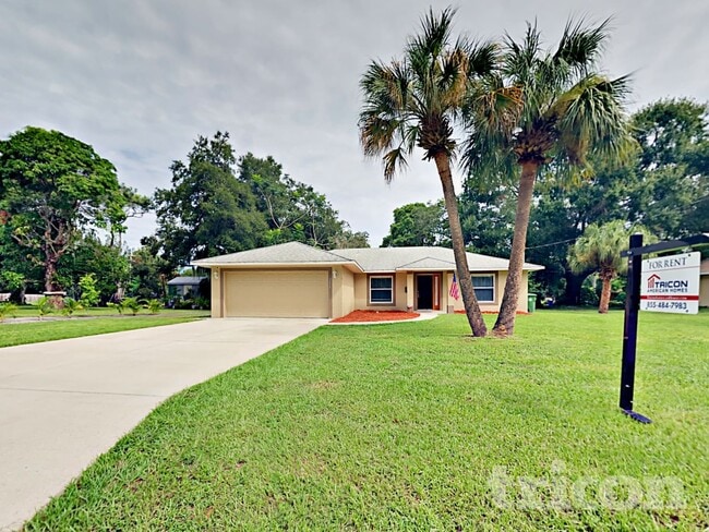 Photo - 2215 3rd Ave E