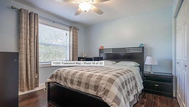 Photo - 11250 Tradewind Way