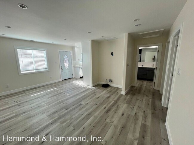 Photo - 2 br, 1 bath House - 6845 Texhoma Ave.