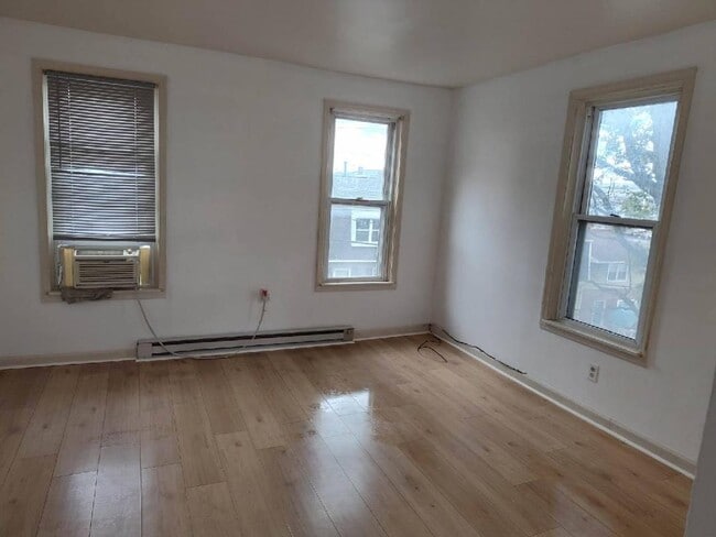 Sala de estar - 117 Walnut St