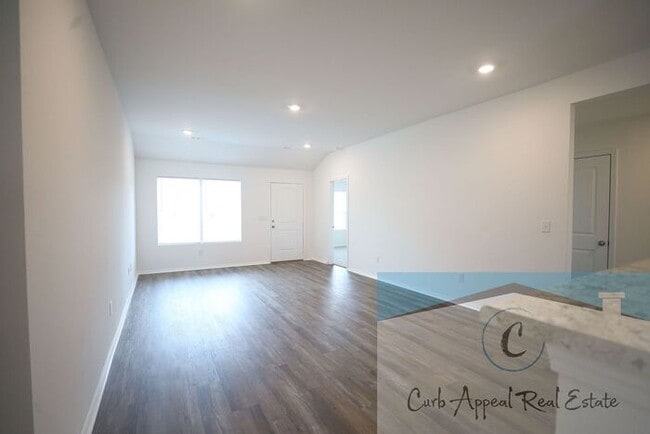 Photo - New construction in Jonesboro - beautiful 4 bed / 2 bath home - Nettleton!