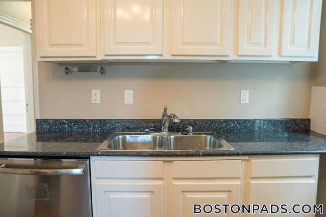 Photo - 1 Parker Hill Terrace Unit 1