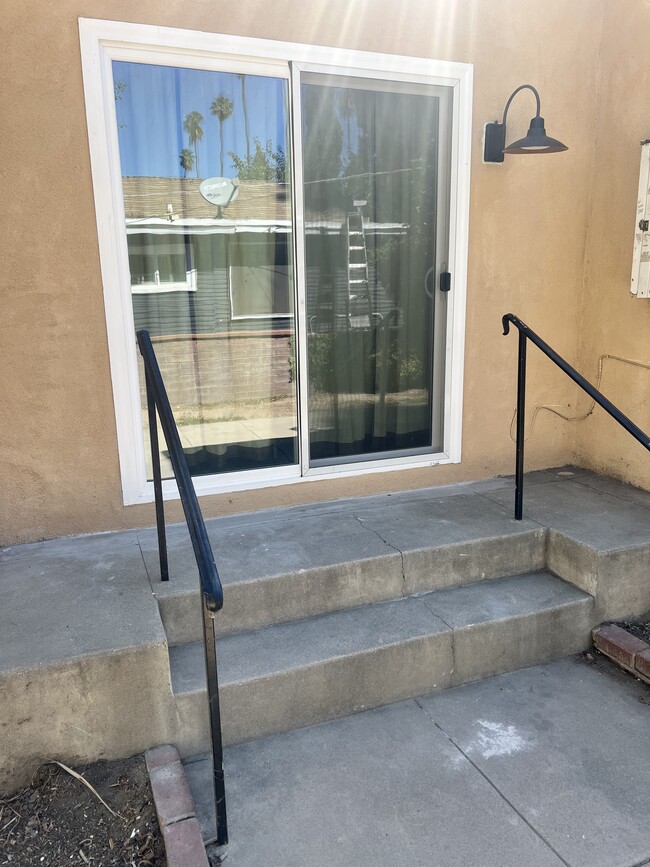 Photo - 3739 Farnham Pl