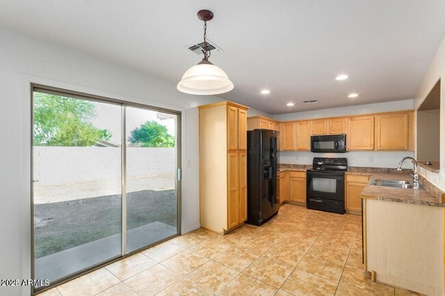 Photo - 25025 W Dove Mesa Dr