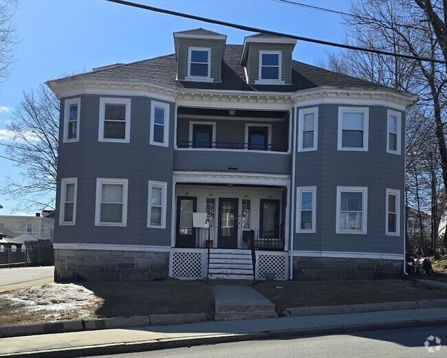 Building Photo - 206 Pine St Unit 206R Rental
