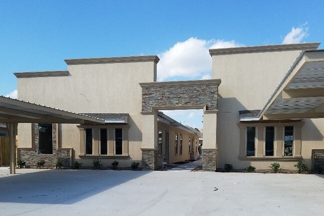 1708 W Smith Dr Unit 1