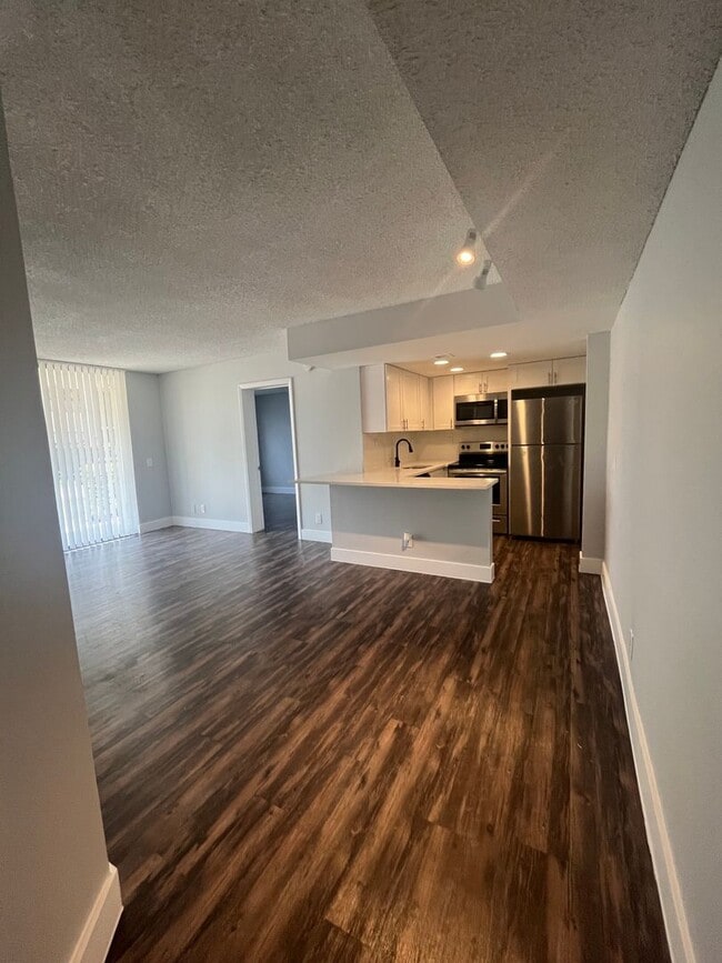Photo - TWO BEDROOM TWO BATHROOM! WATERFRONT COMMUNITY Unit 14