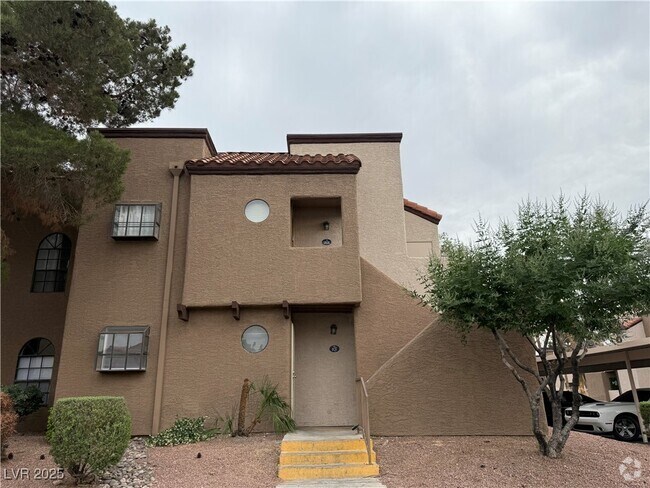 Building Photo - 2966 Juniper Hills Blvd Unit 101 Rental