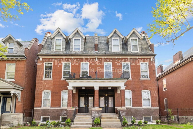 Photo - 2042 Russell Blvd Condo Unit 2f