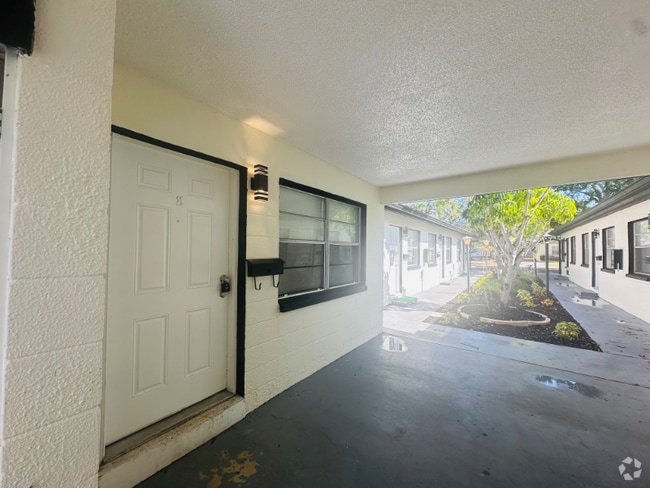 Building Photo - 618 93rd Ave N Rental