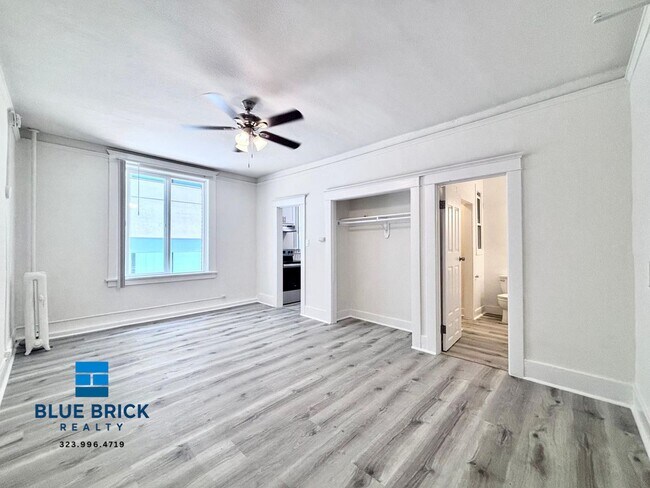 Building Photo - 341 S Alvarado St Unit 304