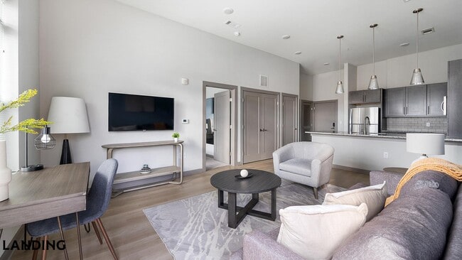 Photo - 1801 Meridian St Unidad 201