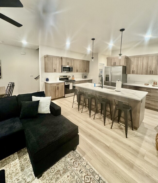 Photo - 4160 E 4160 S